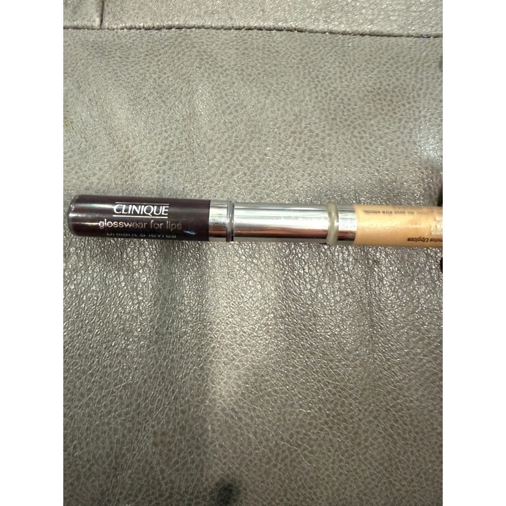 Clinique Glosswear for Lips Dual Ended Lip Gloss Plum Burgundy Champagne Gold